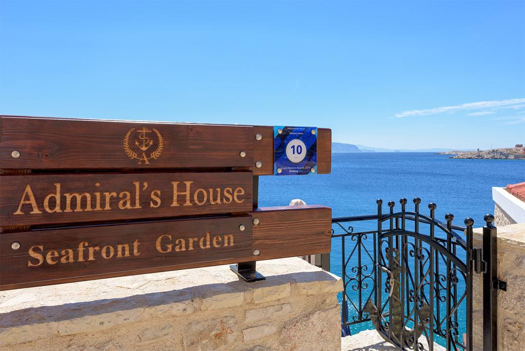 Villa Admiral'S House Chalki Town Exterior foto